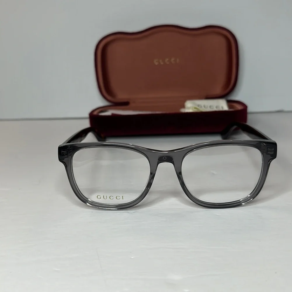 💯 - New- Auth - Gucci's GG0004ON soft lines across frames front.Iconic web e…